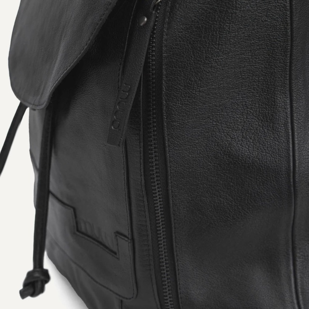 Muud Black Gimo Leather Backpack BNWT - Picture 7 of 13